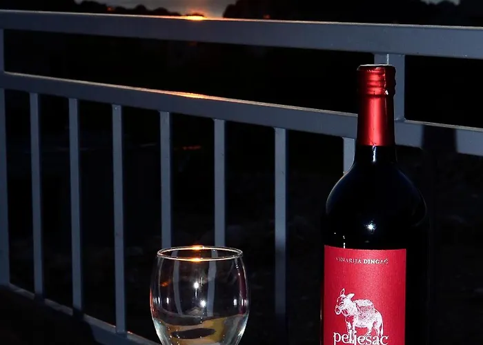 فيلة Natasha ماكارسكا