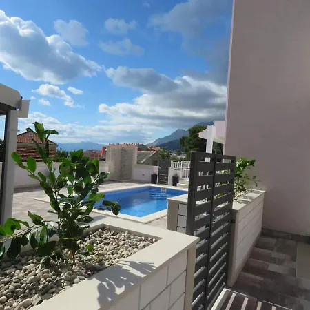 Villa Natasha